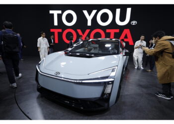 Strategia di successo tra ibrido ed elettrico