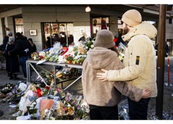 Conferenza stampa sulla tragedia a Crans-Montana