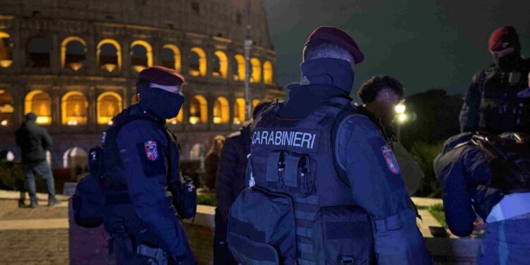 Undici arresti e 17 denunce tra il centro e l'Esquilino