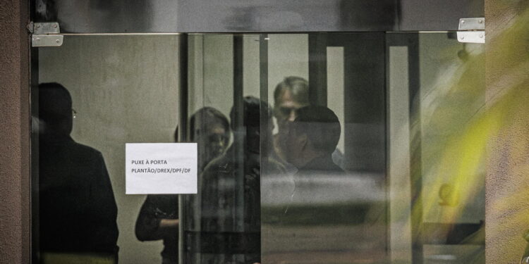 Per ordine del giudice della Corte suprema