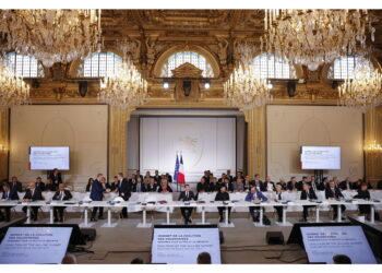 La Coalizione sarà rappresentata. Vigilerà sulle violazioni e decidere misure