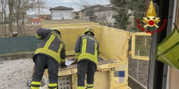 Macchinario sequestrato