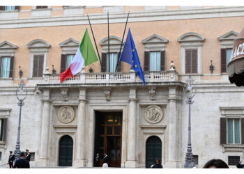 Giornalisti allontanati