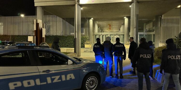 Dopo il delitto è arrivato in treno a Milano