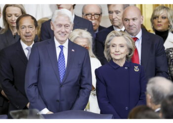 'Per oltraggio al Congresso'