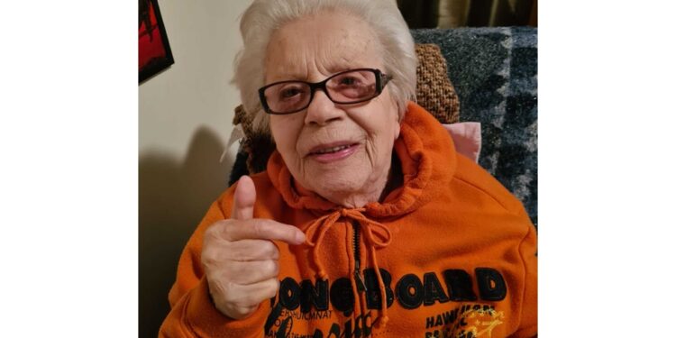 Staffetta dal nome di battaglia 'Mallì'