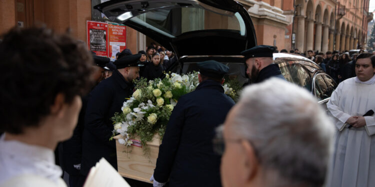 Incaricato un medico legale per l'autopsia