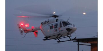 Ha ustioni su oltre il 50% del corpo e danni per le inalazioni