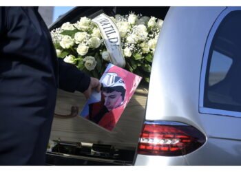 Disposta dalla procura di Roma che indaga anche per omicidio colposo