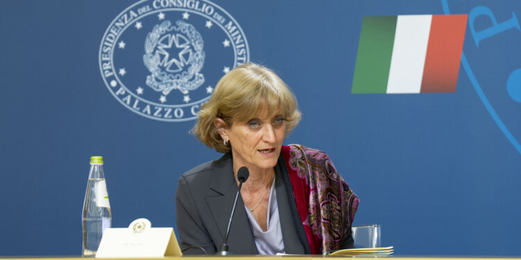 "Come tutte le forme di offesa alla memoria della Shoah"