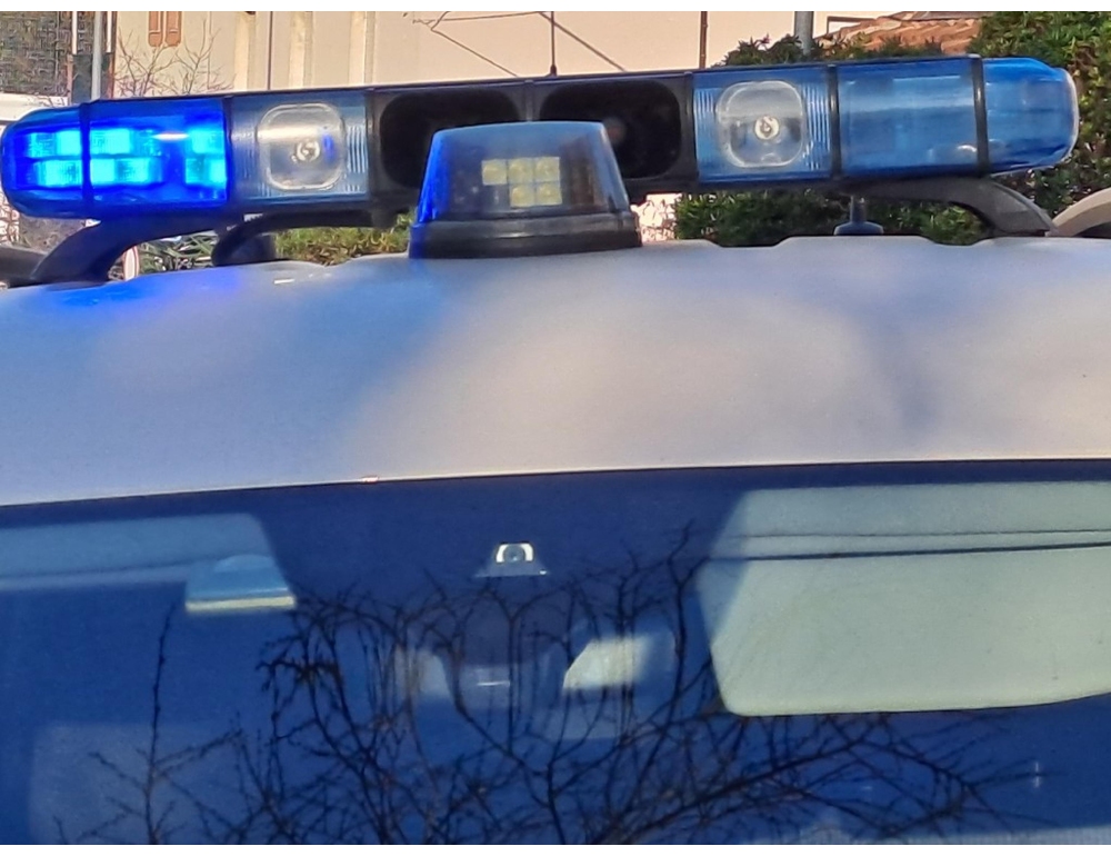 Diciannovenne morta in casa a Genova, indaga la squadra mobile