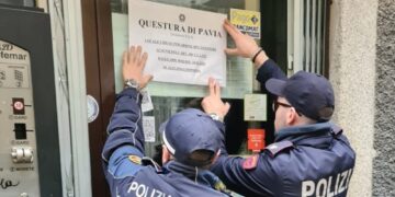 Locale raggiungibile solo attraverso una scala a chiocciola e privo di uscite di sicurezza