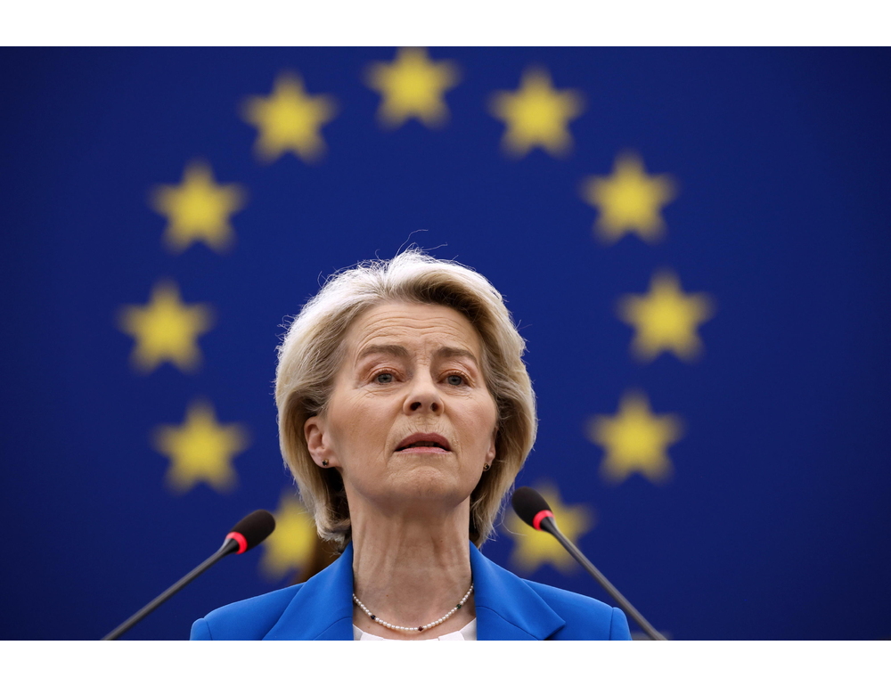 Fonti, von der Leyen diretta a Bruxelles, non farà rientro a Davos