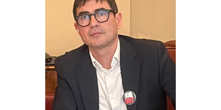 Noi in modo pacifico oggi abbiamo difeso la Costituzione