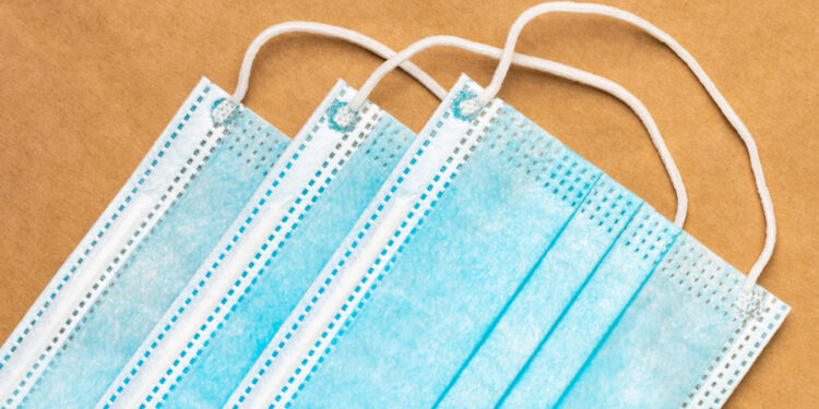 Cinque imprenditori accusati di eccessivi rincari sui dpi Covid venduti alle Asl