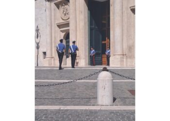 La conferenza si farà? "Sì". 'E' una mia iniziativa di ascolto dei cittadini'