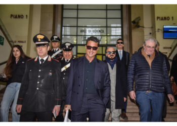 Dovrà rimuovere anche tutti i contenuti già trasmessi