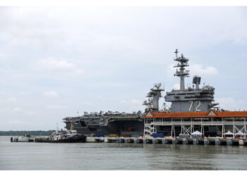 E' stata avvistata mentre si spostava ad ovest dall'indo-pacifico