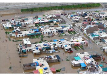 Per 60 giorni in 20 dipartimenti del Paese. C'è rischio climatico molto alto