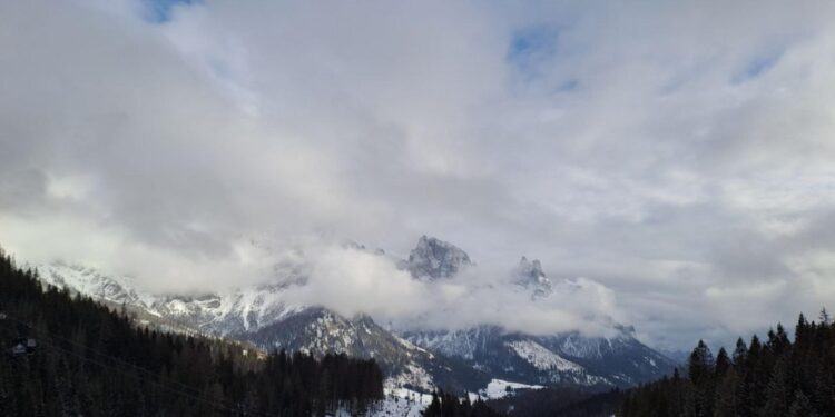 Nel capoluogo ampezzano al suolo ci sono 32 centimetri