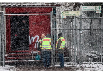 La polizia indaga per rogo doloso