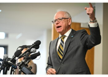 Dipartimento di Giustizia emette mandati di comparizione per Walz e Frey