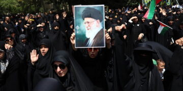 L'ong Hengaw ha affermato che il ragazzo è ancora vivo