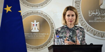 'Più aiuti in difesa aerea e sanzioni più severe'