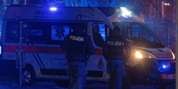 Il passaggio è necessario per tutti gli accertamenti. L'agente è assistito da un avvocato