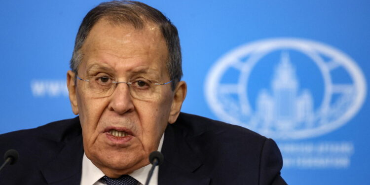 'La Russia difenderà i suoi interessi'