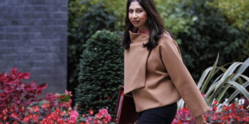 Nuova defezione eccellente. La deputata