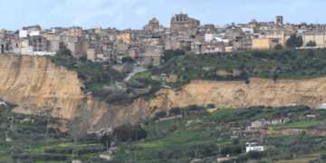 Fa rabbia sentire che ad aiutare sono stati solo i volontari