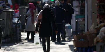 Negozi chiusi e proprietari in sciopero