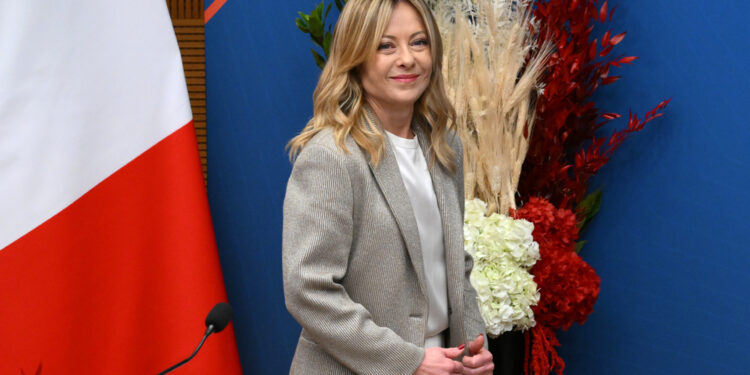 Auspico nuova stagione di relazioni costruttive tra i due Paesi