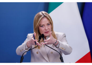 Arrivata in aereo a Catania accompagnata da Ciciliano