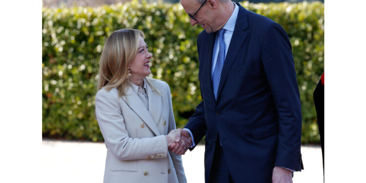 'Dobbiamo essere uniti e reagire in tempo reale'