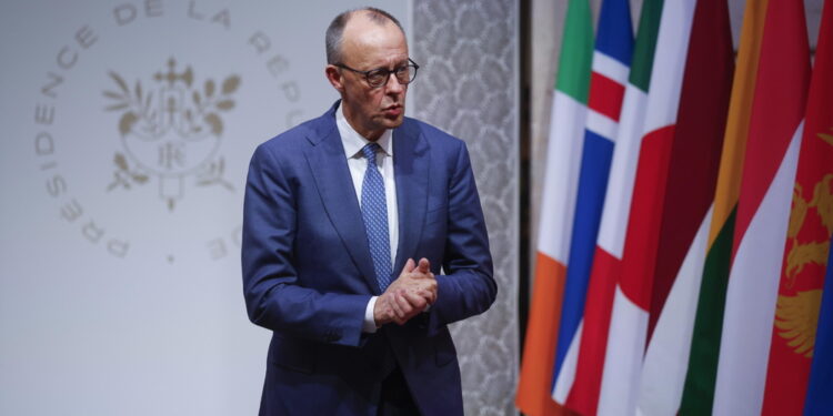 'La decisione spetta al governo e al parlamento della Germania'