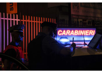 Si cerca un uomo che era con lui quella sera