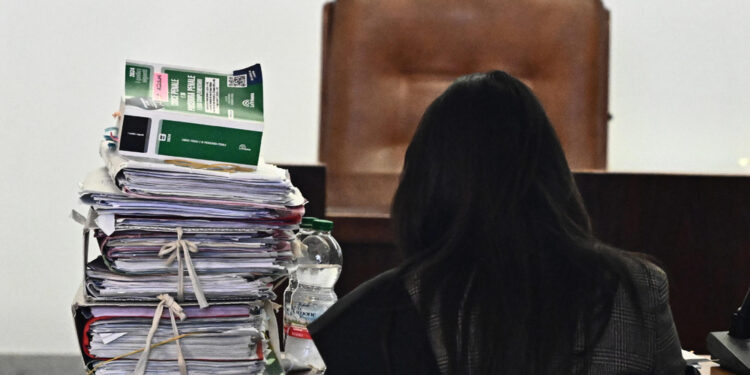 Il trentenne era tesserato. Focus procura su accertamenti medici