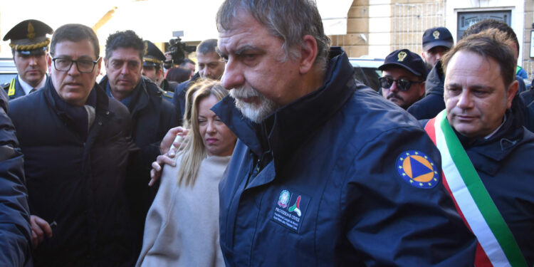 'La massa caduta è di 350 milioni di metri cubi'