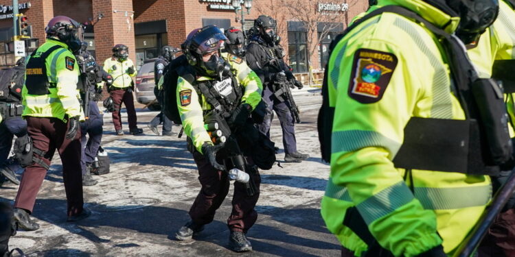 'Non aveva un'arma in mano'