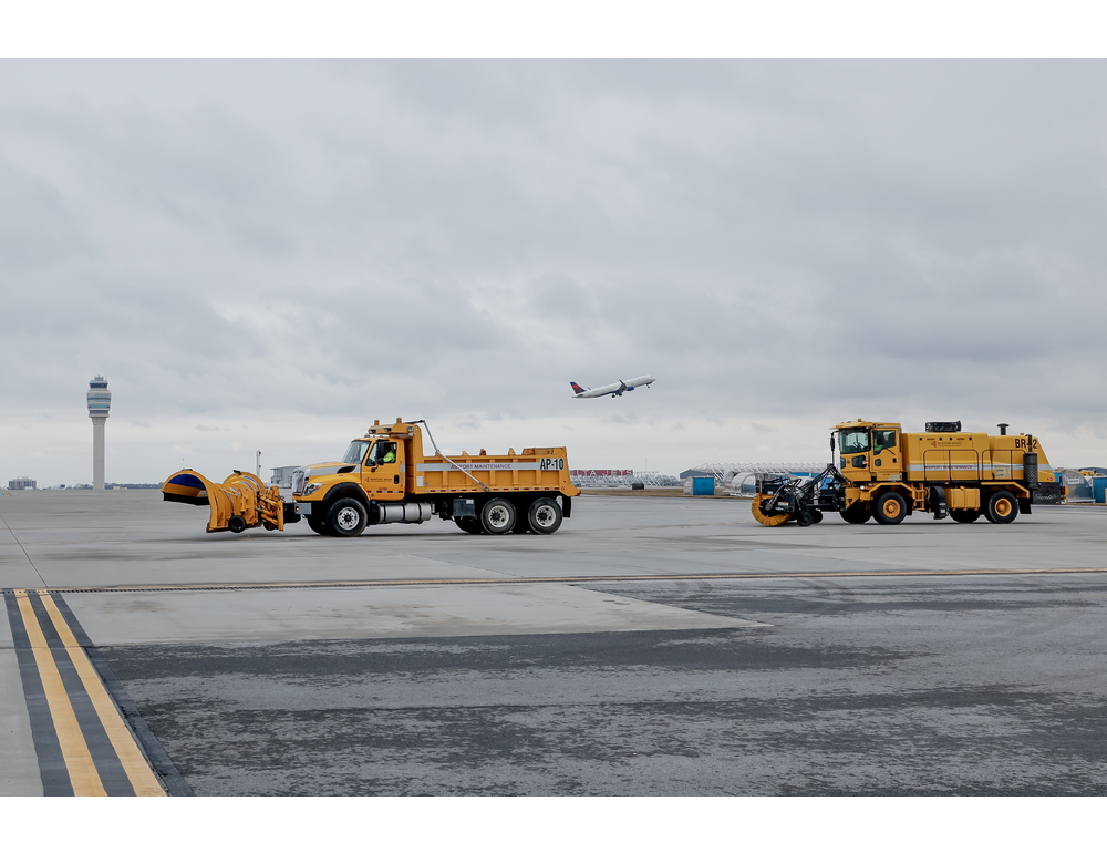 Ondata di gelo ferma i voli sull’aeroporto Reagan di Washington