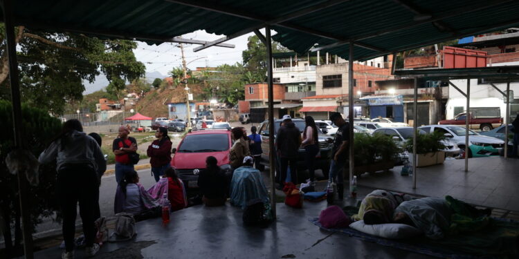 Attivisti: 'Il rilascio continuerà nel fine settimana'