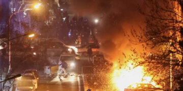 'I manifestanti sono oltre 2400'