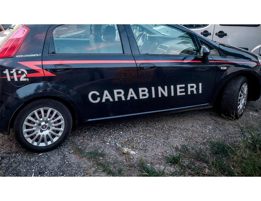 Operaio di 25 anni muore incastrato in un macchinario