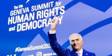 'La Repubblica islamica cadrà'