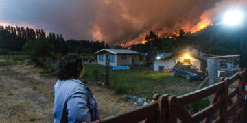 Nella provincia del Chubut i roghi minacciano centri abitati