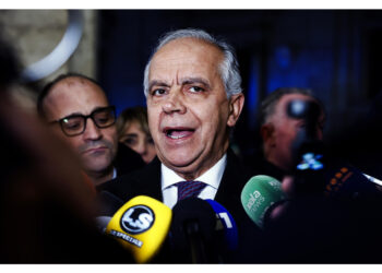 Hanno coperture politiche ben identificabili