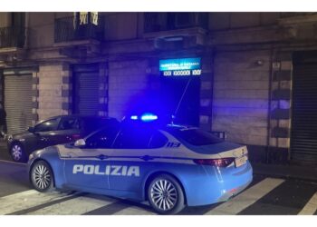 Regali e applausi per loro. Atti al Tribunale per i minorenni di Catania