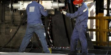 La vittima stava verificando alcune valvole